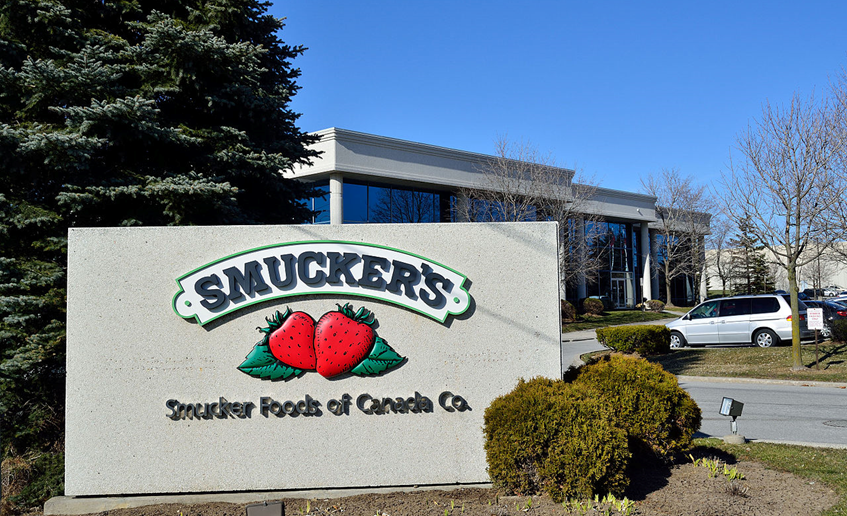 J.M. Smucker to buy Ainsworth Pet Nutrition for $1.7 billion